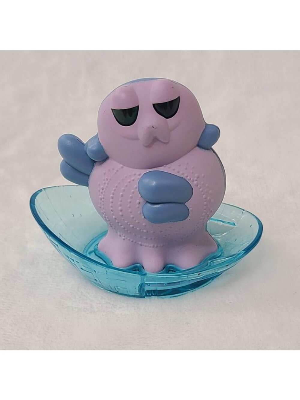 2025 McDonald's Pixar Elio Ambassador Helix Happy Meal Toy Figure - Picture 2 of 7
